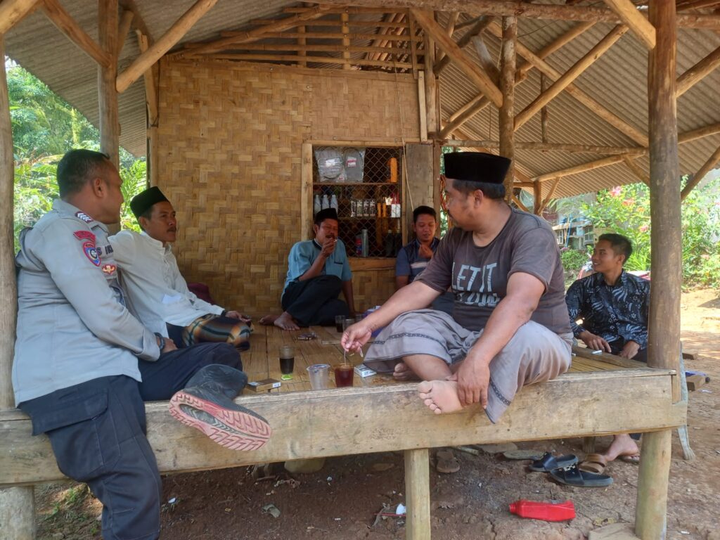 Polsek Carita Sosialisasikan Ops Zebra Maung 2023 10 WhatsApp Image 2023 09 01 at 11.19.29