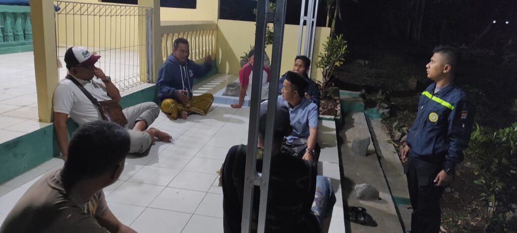 Antisipasi Pencurian 3C Piket SPKT Polsek Pandeglang Gencar Melakukan Patroli 2 WhatsApp Image 2023 09 06 at 00.26.59