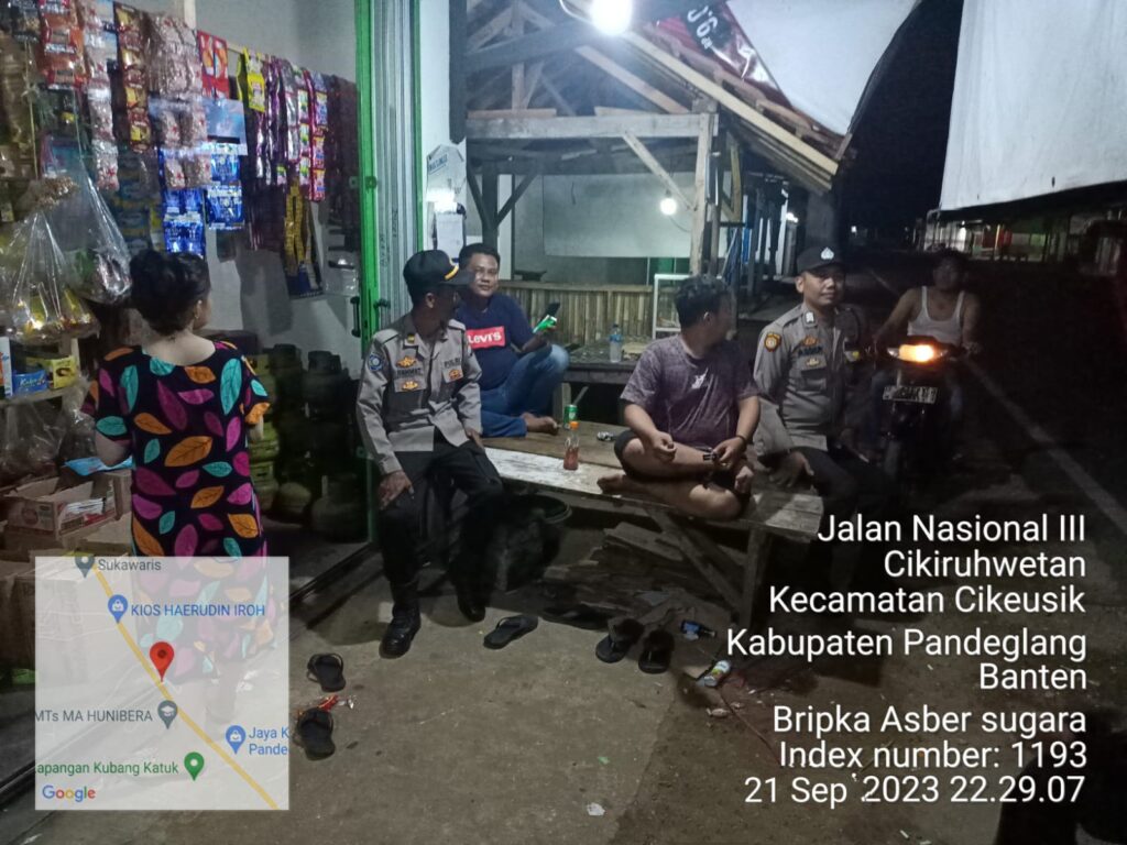 Polsek Cikeusik Menggelar Patroli Malam Untuk Menciptakan Lingkungan Aman dan Kondusif 5 WhatsApp Image 2023 09 22 at 09.50.44