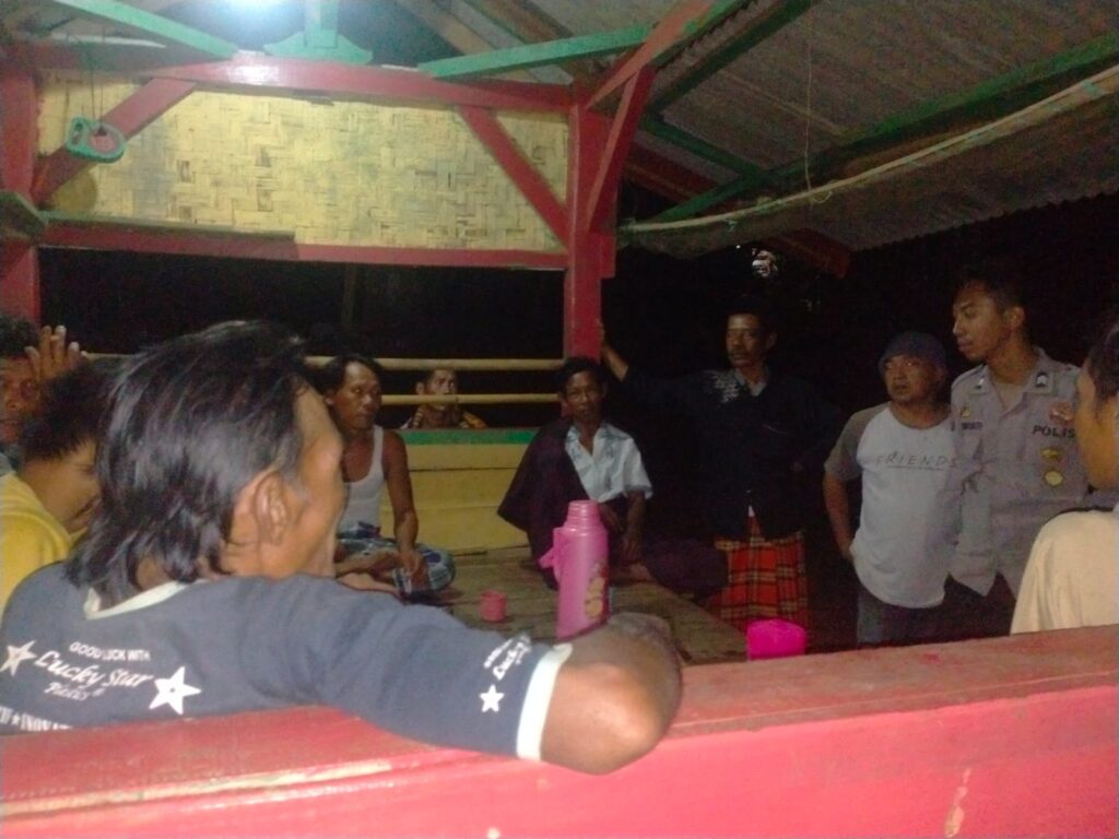 Polsek Cigeulis Terus Lakukan Patroli KRYD untuk Keamanan dan Ketertiban Masyarakat 4 WhatsApp Image 2023 10 14 at 11.46.51