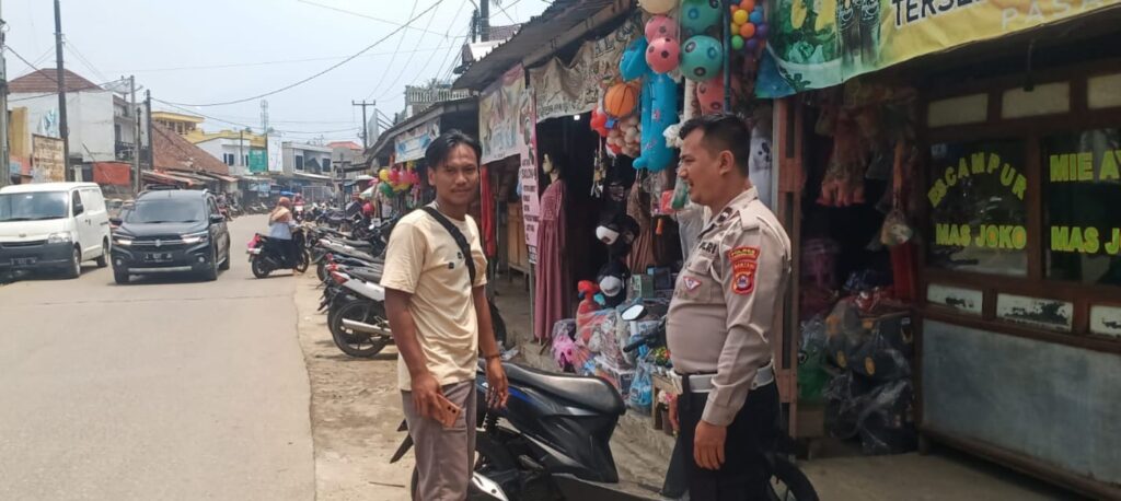 Polsek Menes Lakukan Patroli KRYD untuk Ciptakan Keamanan dan Ketertiban 1 WhatsApp Image 2023 10 27 at 15.55.43