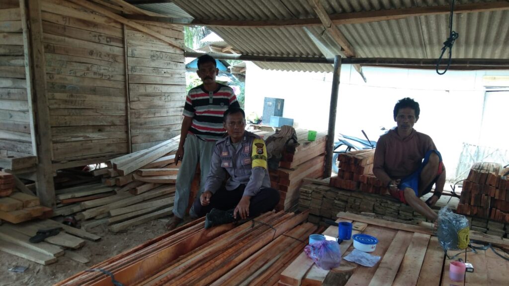 Bhabinkamtibmas Polsek Cikeusik Gelar Sambang DDS kepada Warga Binaan 7 WhatsApp Image 2023 11 16 at 19.51.12