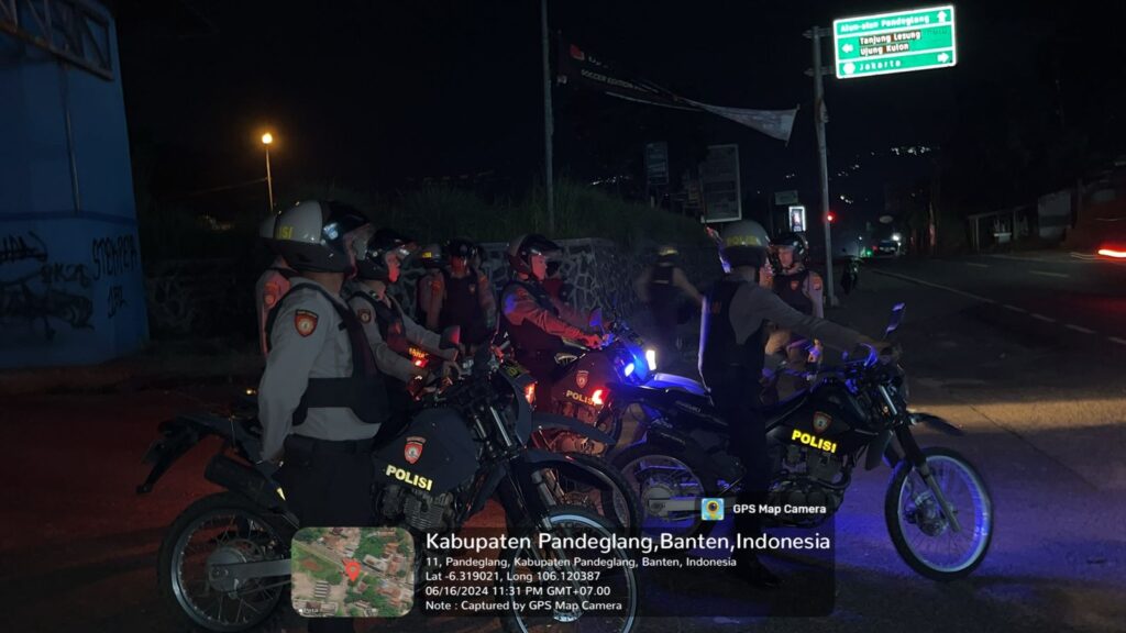 Sat Samapta Polres Pandeglang Gelar Patroli Mobile untuk Pengamanan Malam Takbir Idul Adha 1445 H 3 WhatsApp Image 2024 06 17 at 02.05.08