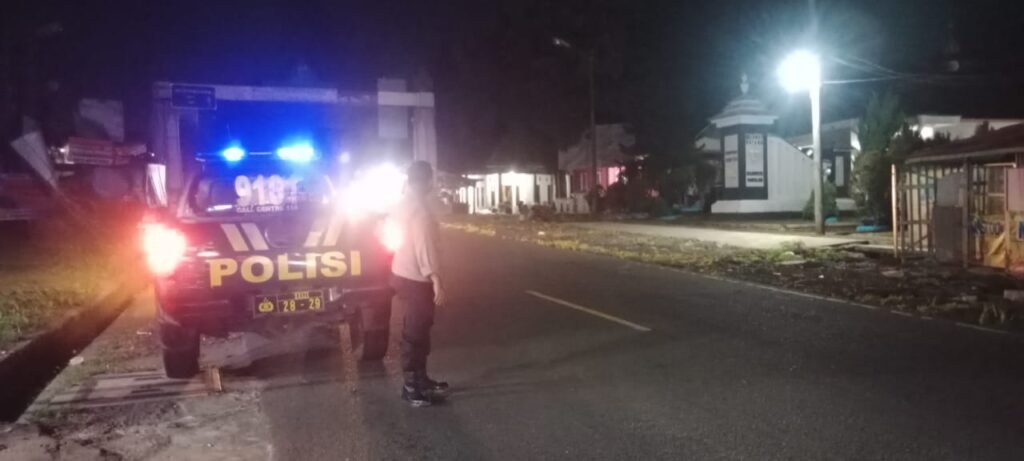 Patroli Polsek Cadasari Menjaga Ketertiban Malam Takbiran Idul Adha 6 WhatsApp Image 2024 06 18 at 08.07.50