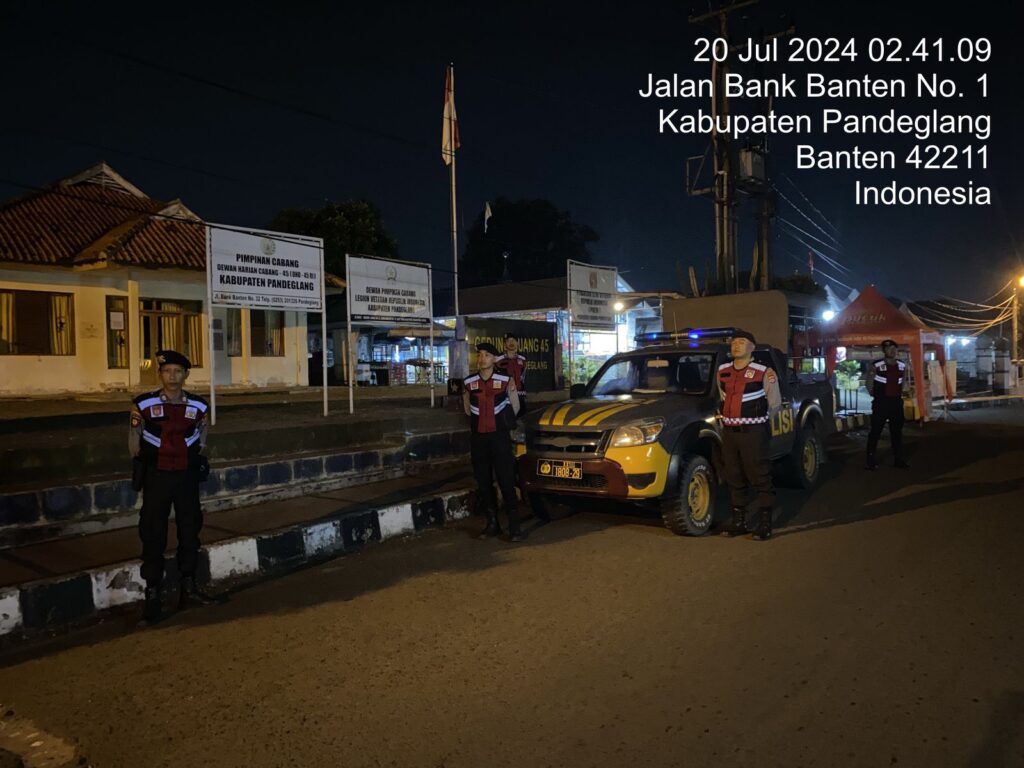 Sat Samapta Polres Pandeglang Gelar Patroli Malam Hari untuk Antisipasi Kriminalitas 10 WhatsApp Image 2024 07 20 at 05.49.04