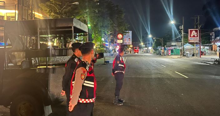 Sat Samapta Polres Pandeglang Intensifkan Patroli Malam untuk Cegah Aksi Balap Liar di Pertigaan Cigadung 5 pm 3