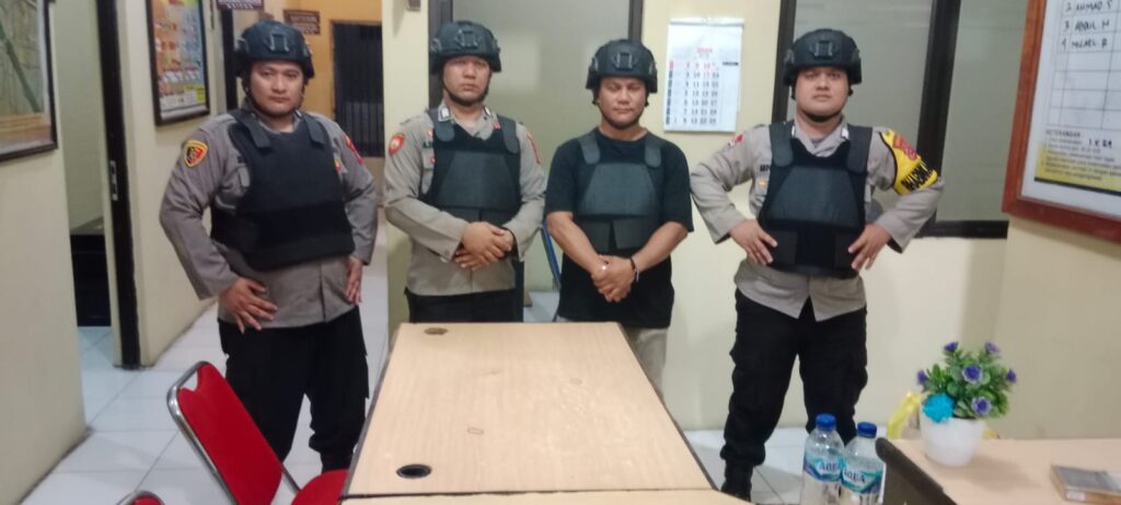 Polsek Picung Tindak Cepat, Siap Siaga Jaga Kamtibmas 5 IMG 20240811 WA0031
