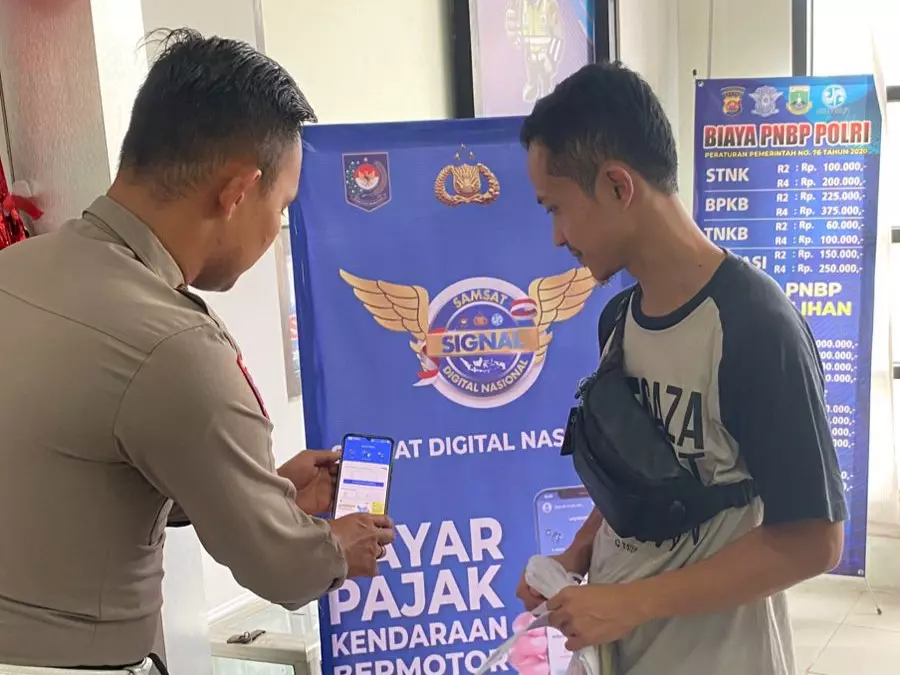 Polantas Menyapa: Satlantas Polres Pandeglang Wujudkan Pelayanan Prima bagi Pemohon SIM 10 MConverter.eu WhatsApp Image 2025 10 15 at 08.44.58